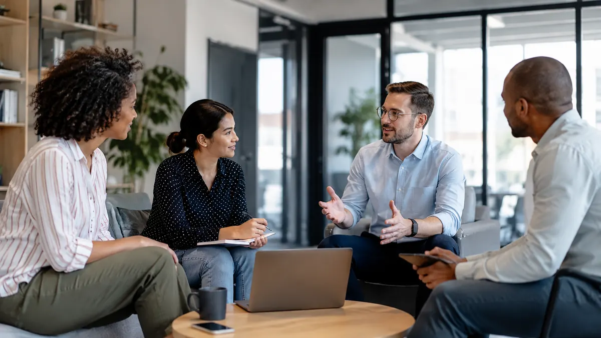 How Continuous Feedback Differs From Traditional Reviews